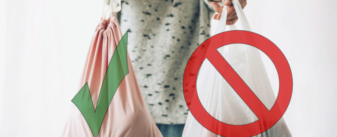 Banning plastic grocery bags spreads disease