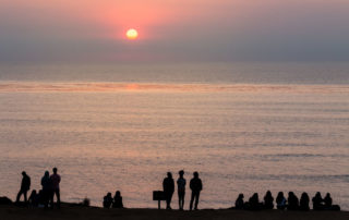 California Governor makes beachgoers criminals