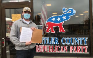 CFACT activists distribute fact sheets to dispel election propaganda 1