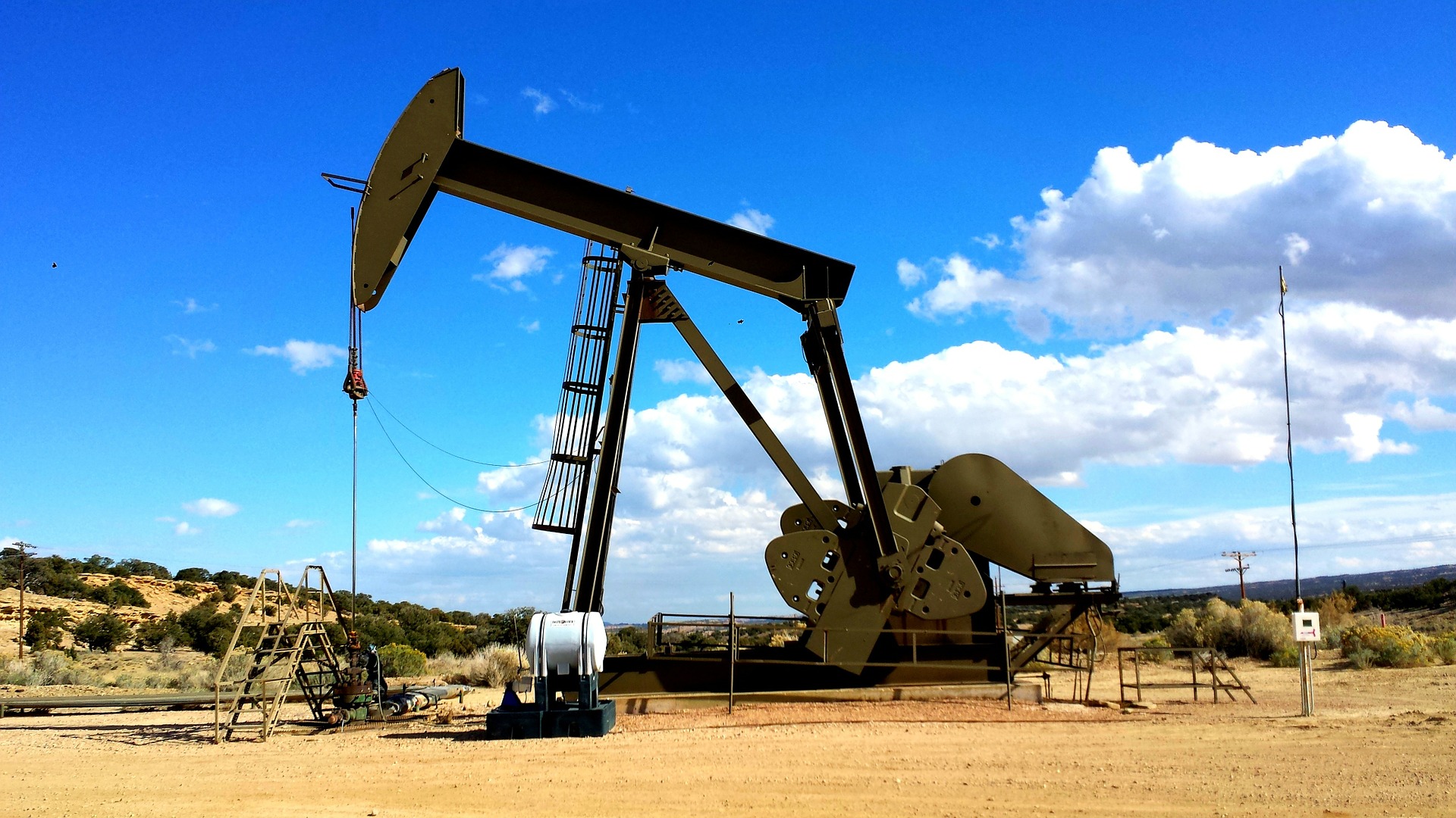 Combating misinformation on oil and gas leases versus permits