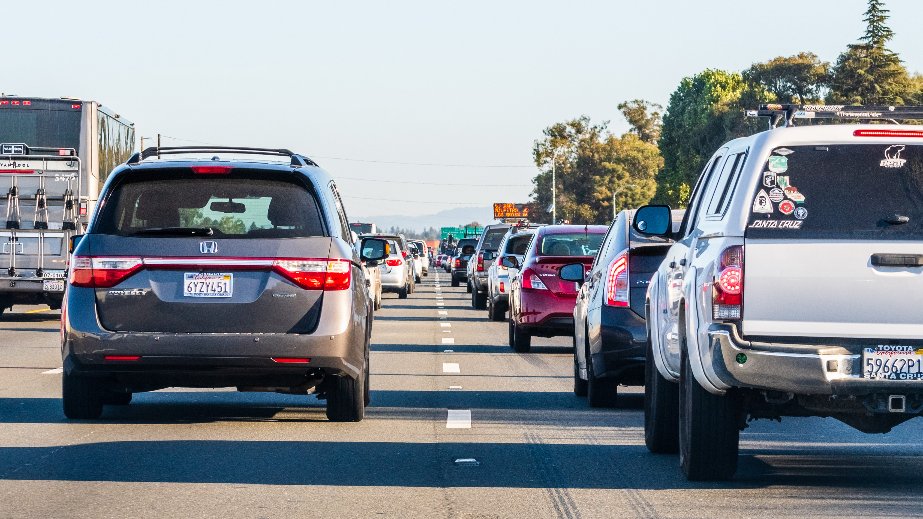 Biden’s Transportation Department Targets CO2 Emissions of Cars on Highways, Boosts EVs