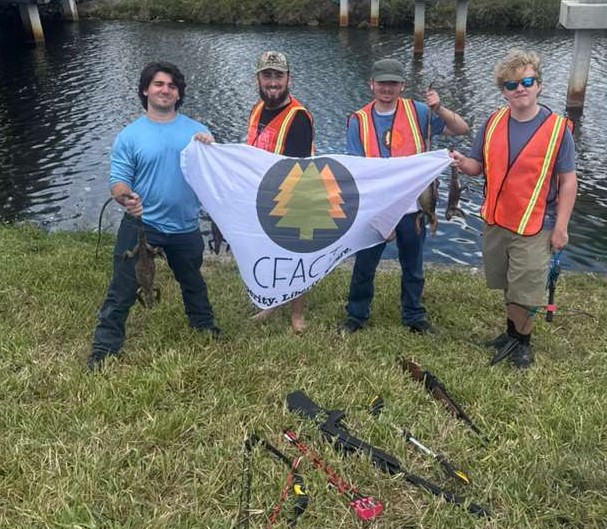 Iguana be kidding: Miami Collegian hosts invasive species hunt